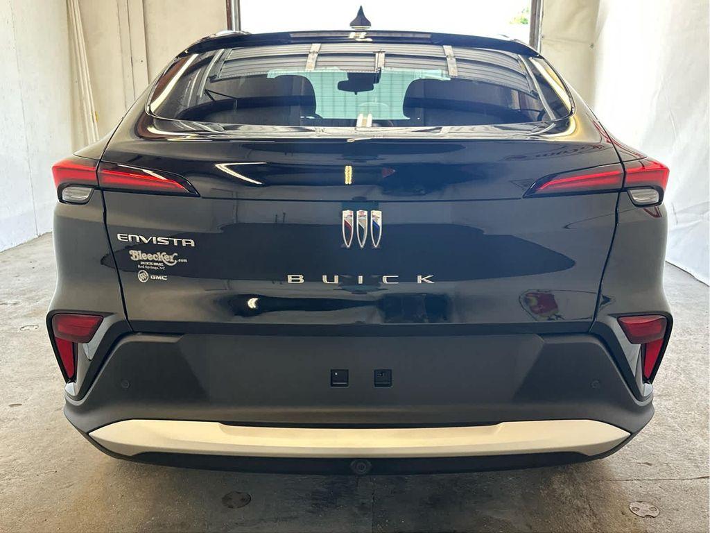 new 2025 Buick Envista car, priced at $26,279