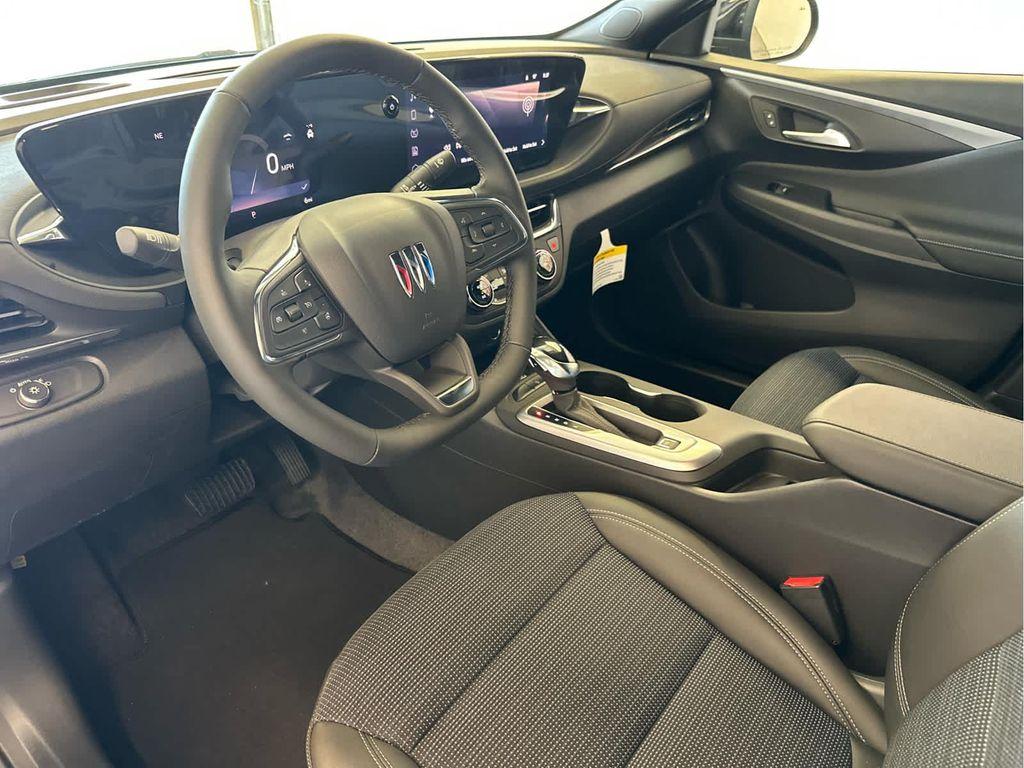 new 2025 Buick Envista car, priced at $26,279