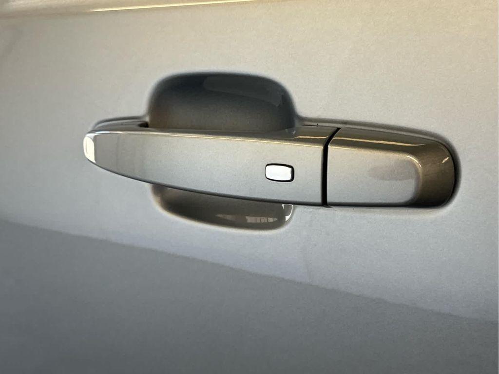 used 2023 GMC Acadia car, priced at $31,297