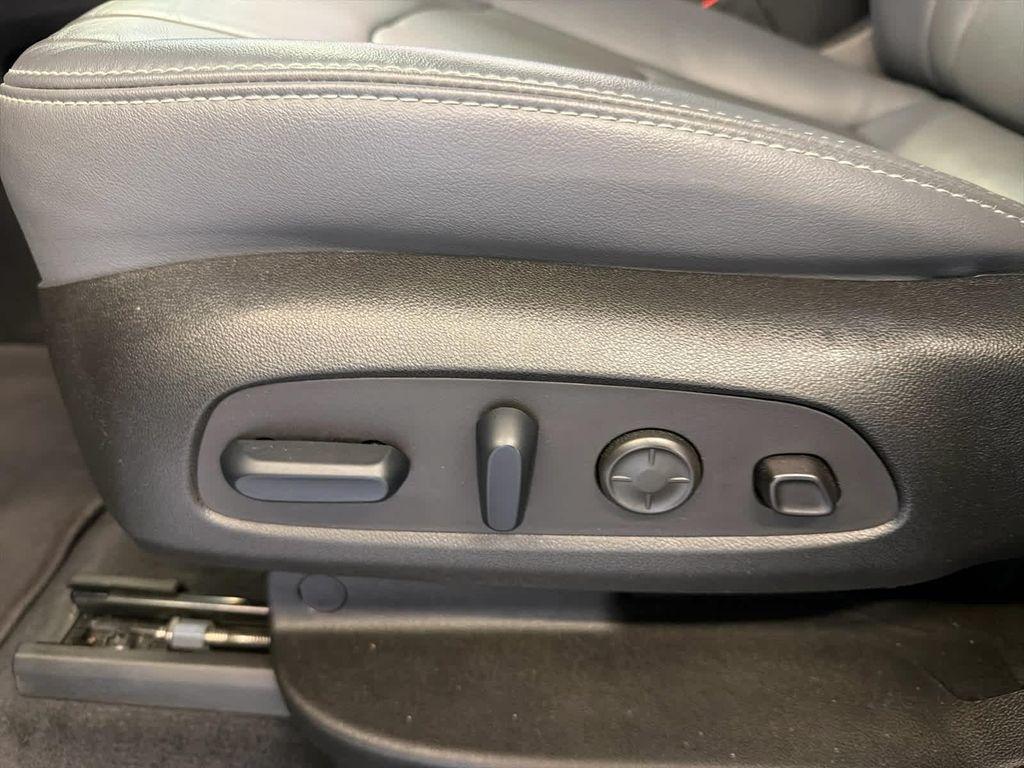 used 2024 Buick Enclave car, priced at $29,900