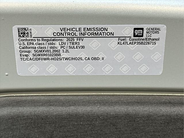 new 2025 Buick Envista car, priced at $27,280