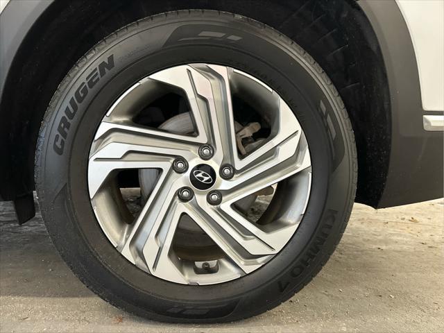 used 2022 Hyundai Santa Fe car, priced at $23,300