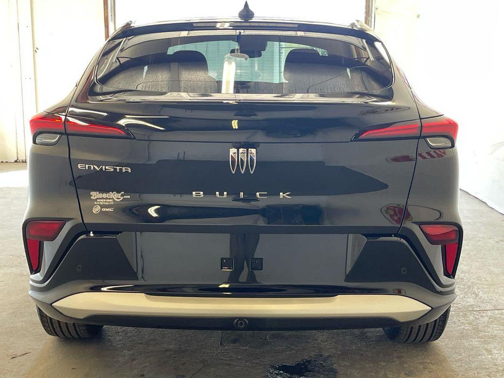 new 2025 Buick Envista car, priced at $29,315