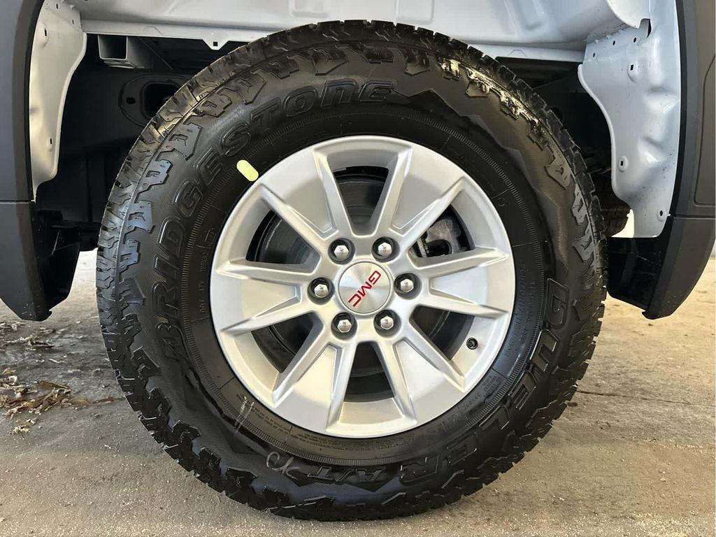 new 2025 GMC Sierra 1500 car, priced at $45,110