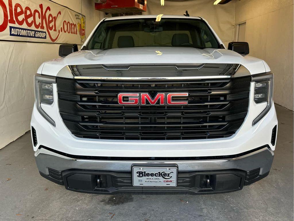 new 2025 GMC Sierra 1500 car, priced at $45,110