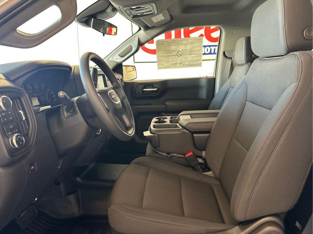 new 2025 GMC Sierra 1500 car, priced at $45,110