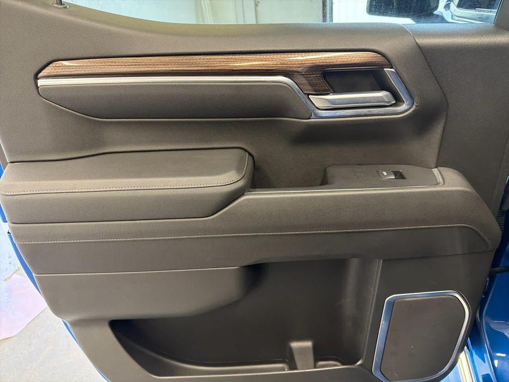 used 2023 Chevrolet Silverado 1500 car, priced at $40,400