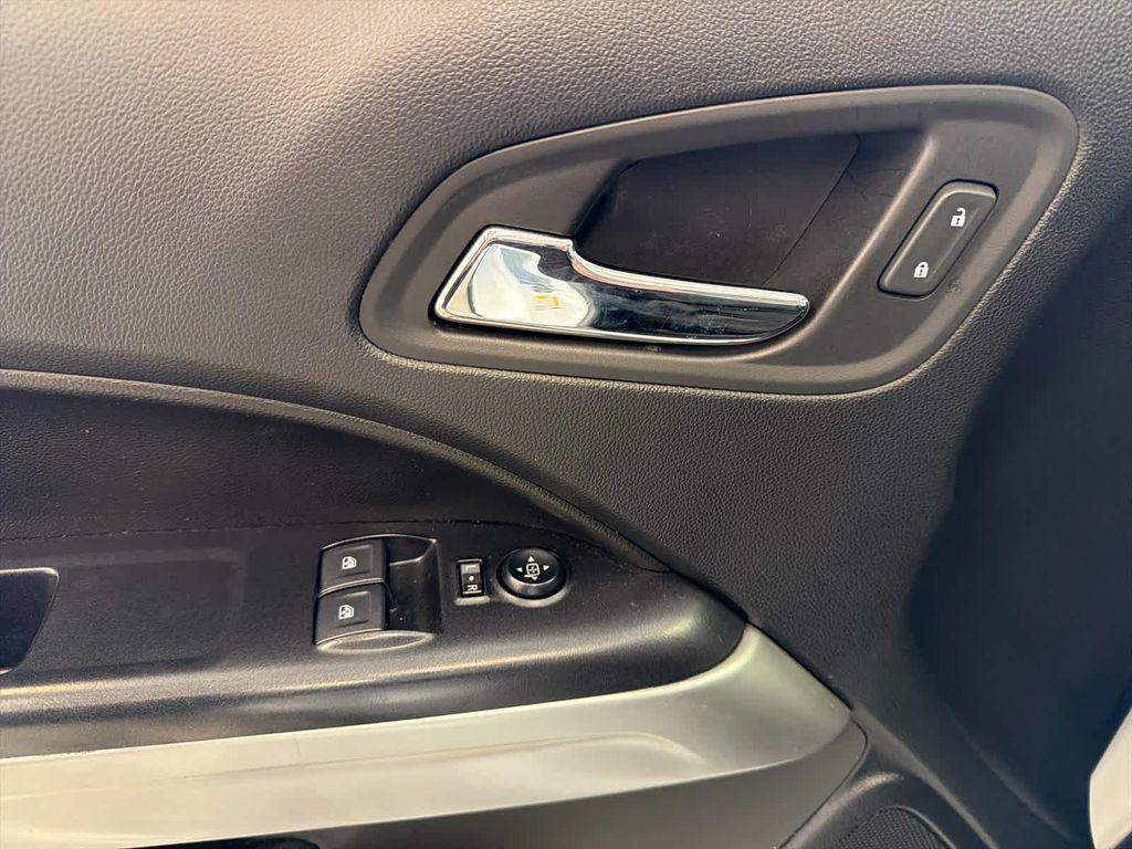 used 2020 Chevrolet Colorado car, priced at $14,677
