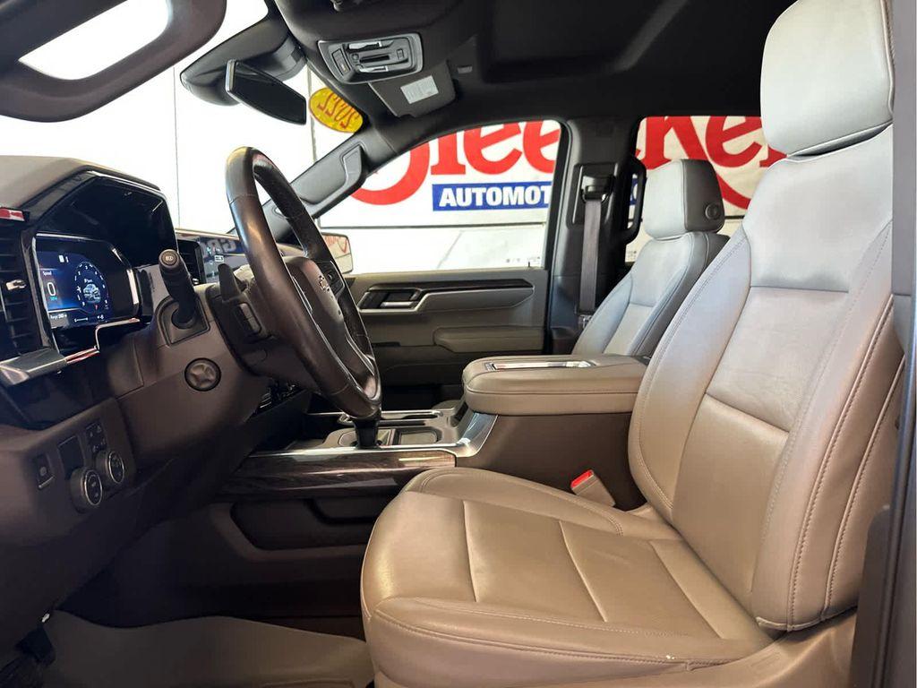 used 2022 Chevrolet Silverado 1500 car, priced at $41,900