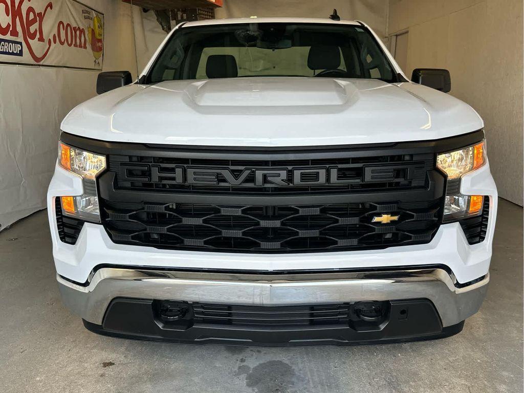 used 2024 Chevrolet Silverado 1500 car, priced at $28,900