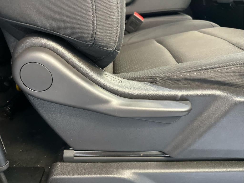 used 2024 Chevrolet Silverado 1500 car, priced at $28,900