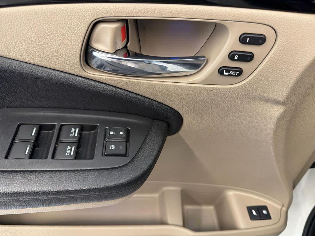 used 2019 Honda Pilot car, priced at $24,395