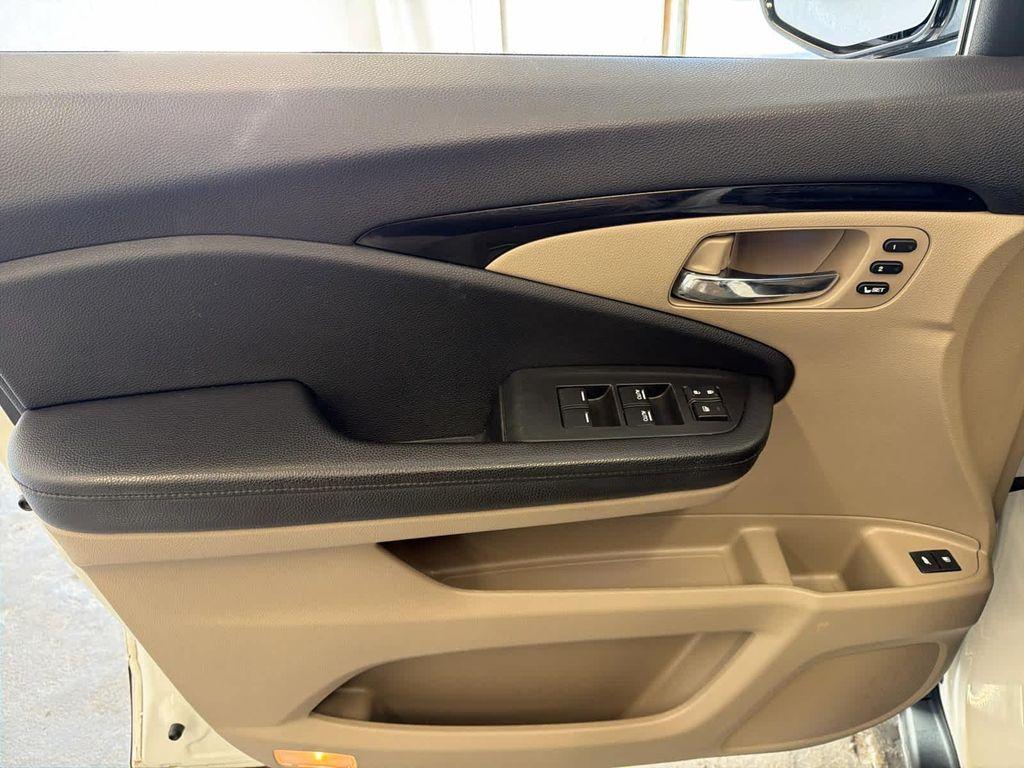 used 2019 Honda Pilot car, priced at $24,395