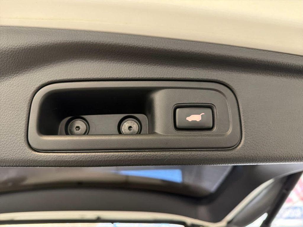 used 2019 Honda Pilot car, priced at $24,395