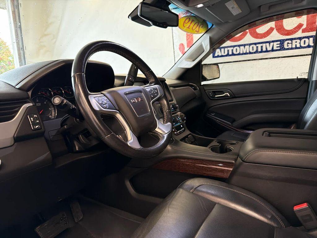 used 2019 GMC Yukon car, priced at $27,800