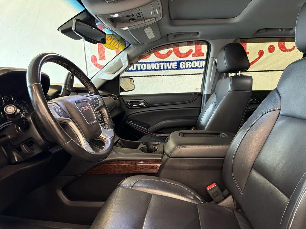 used 2019 GMC Yukon car, priced at $27,800