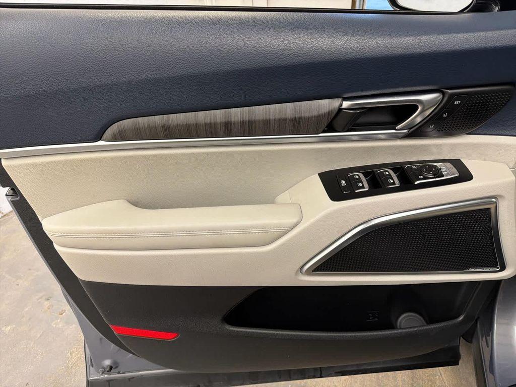 used 2023 Kia Telluride car, priced at $34,595