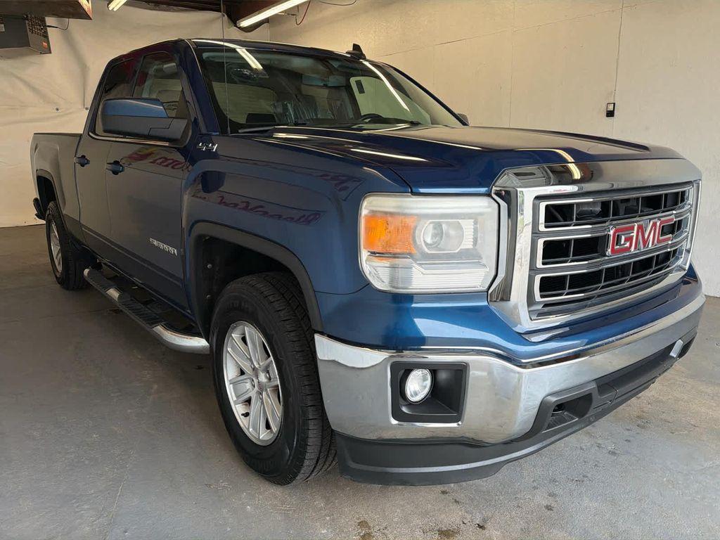 used 2015 GMC Sierra 1500 car, priced at $21,900