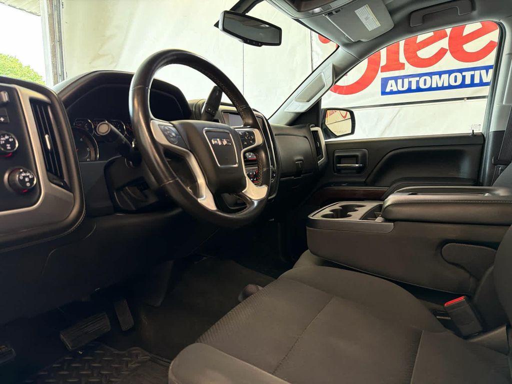 used 2015 GMC Sierra 1500 car, priced at $21,900