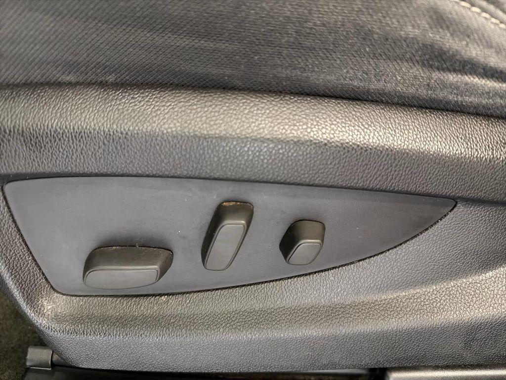 used 2015 GMC Sierra 1500 car, priced at $21,900