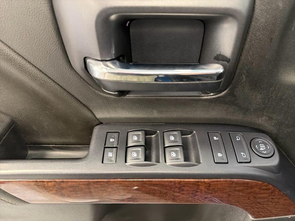 used 2015 GMC Sierra 1500 car, priced at $21,900