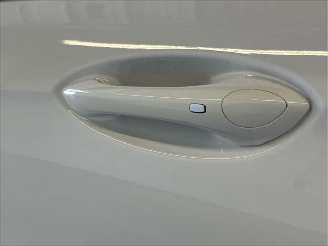new 2025 Buick Envista car, priced at $28,820