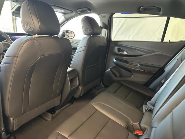 new 2025 Buick Envista car, priced at $28,820