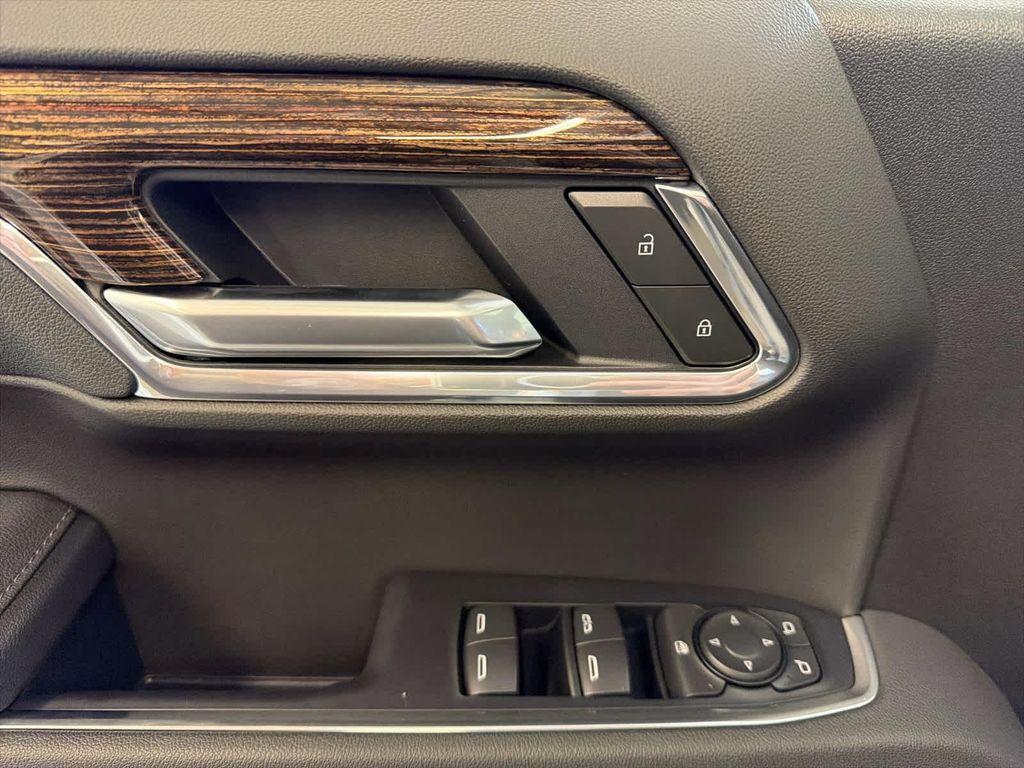 new 2026 GMC Sierra 1500 car, priced at $55,995
