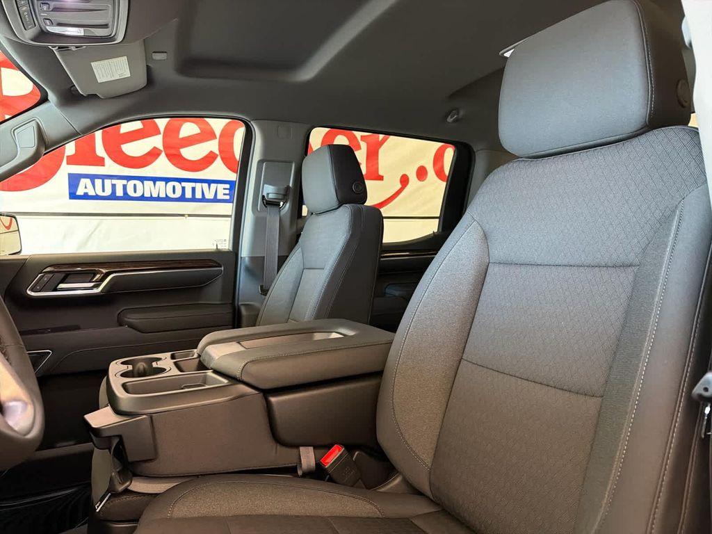 new 2026 GMC Sierra 1500 car, priced at $55,995