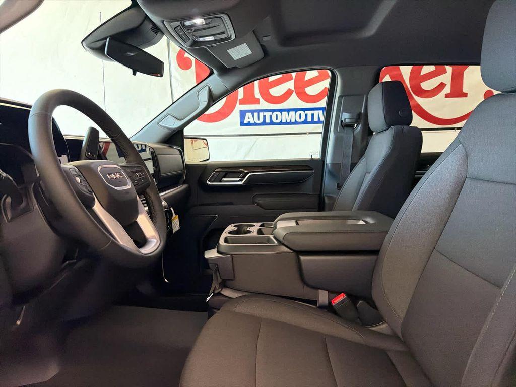 new 2026 GMC Sierra 1500 car, priced at $55,995