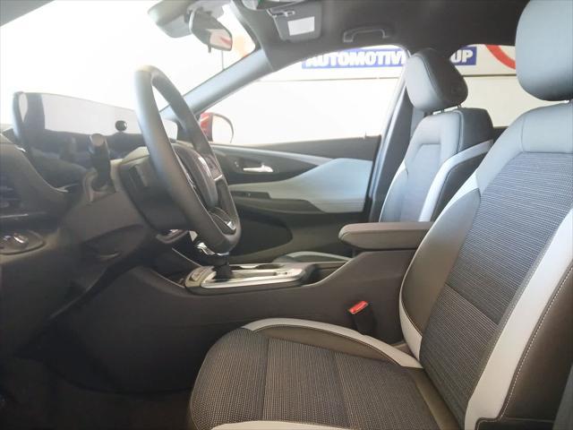 new 2025 Buick Envista car, priced at $26,920