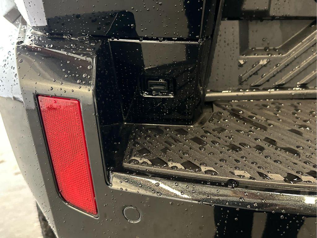 new 2025 GMC HUMMER EV SUV car, priced at $89,500