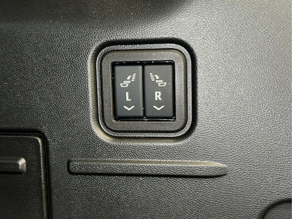 new 2025 GMC HUMMER EV SUV car, priced at $89,500