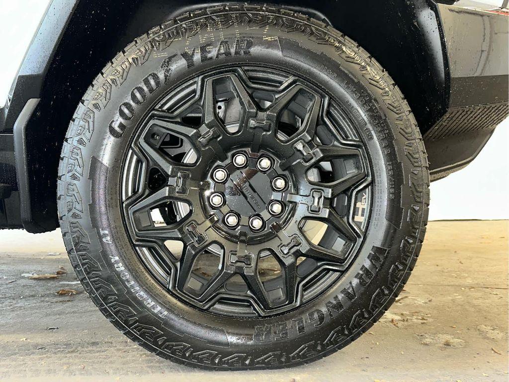 new 2025 GMC HUMMER EV SUV car, priced at $89,500