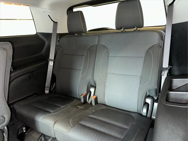 used 2023 GMC Acadia car, priced at $30,466