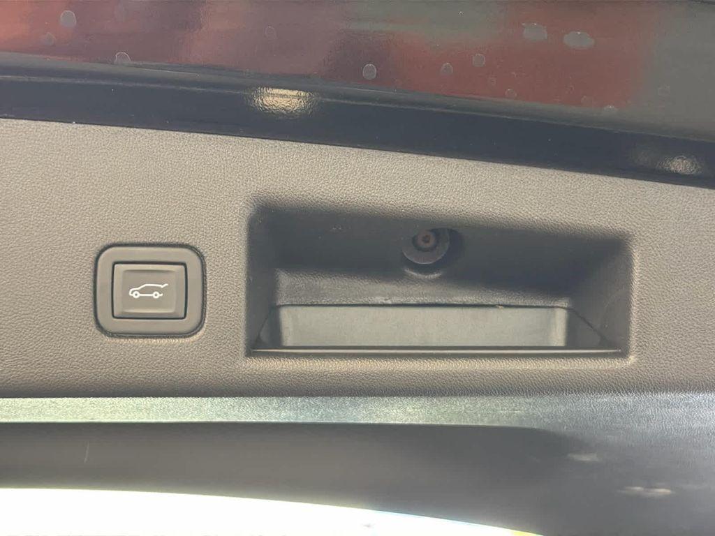 used 2024 Chevrolet Equinox car, priced at $22,900