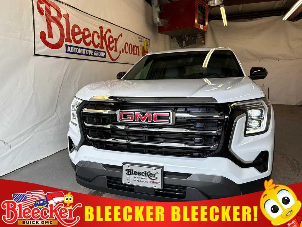 new 2026 GMC Terrain car, priced at $31,118