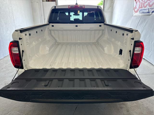 new 2025 GMC Canyon car, priced at $43,070