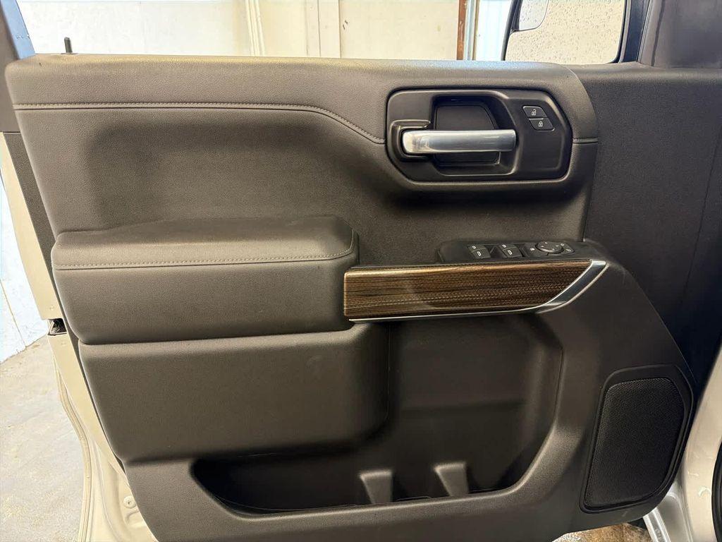 used 2021 Chevrolet Silverado 1500 car, priced at $34,590