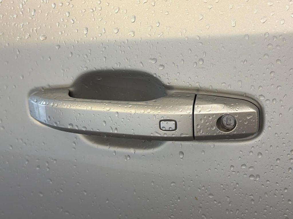 used 2021 Chevrolet Silverado 1500 car, priced at $34,590