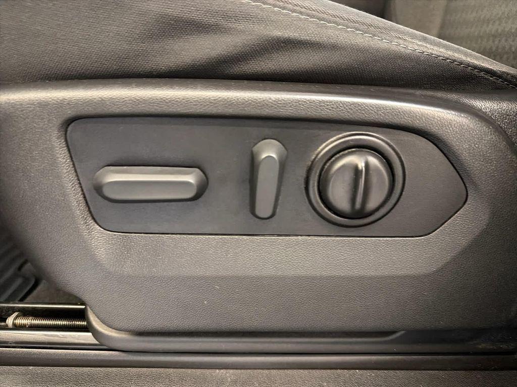 used 2021 Chevrolet Silverado 1500 car, priced at $34,590