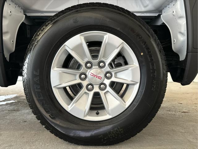 new 2025 GMC Sierra 1500 car, priced at $43,875