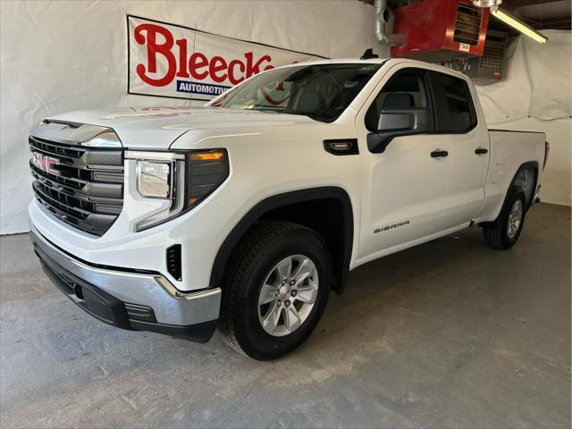 new 2025 GMC Sierra 1500 car, priced at $43,875