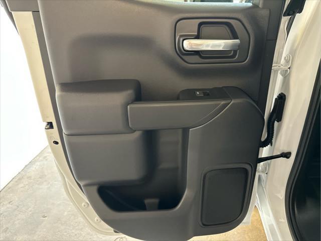 new 2025 GMC Sierra 1500 car, priced at $43,875