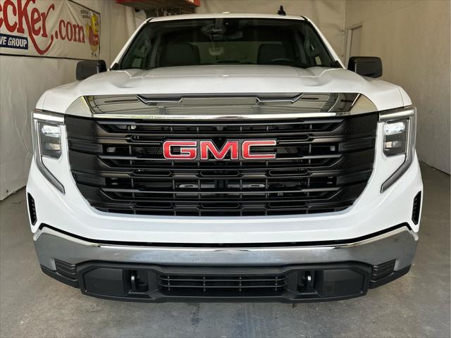 new 2025 GMC Sierra 1500 car, priced at $43,875