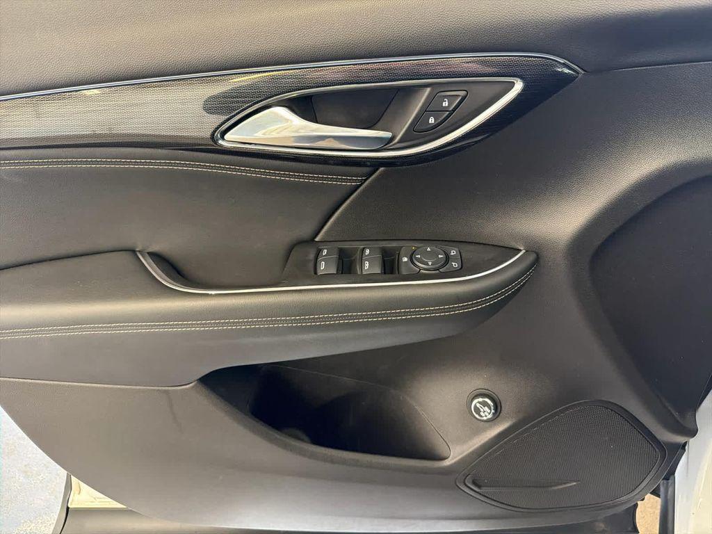 used 2022 Buick Envision car, priced at $25,000