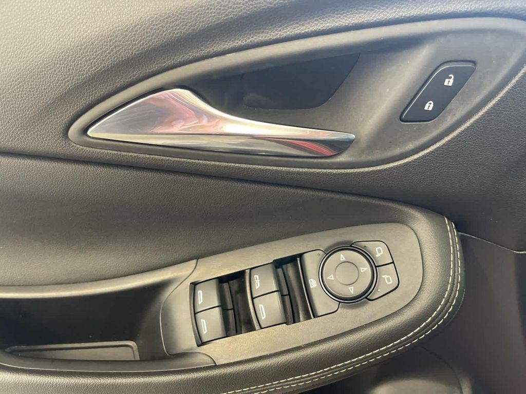 used 2024 Buick Encore GX car, priced at $20,800