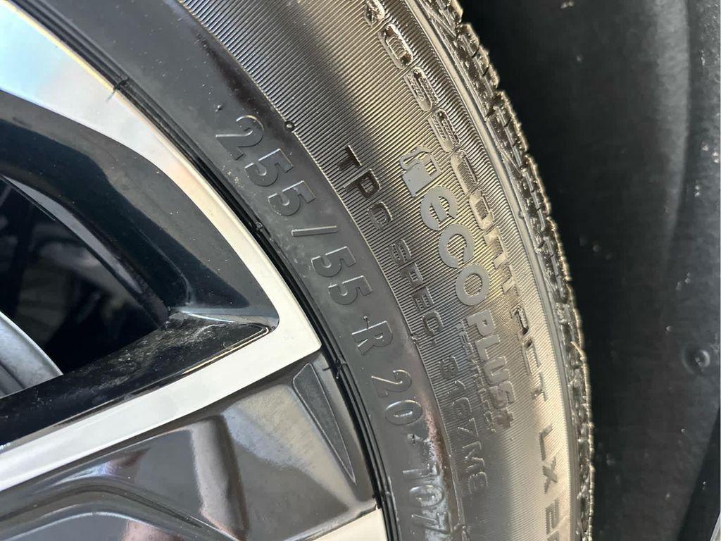 new 2026 Buick Enclave car, priced at $53,900