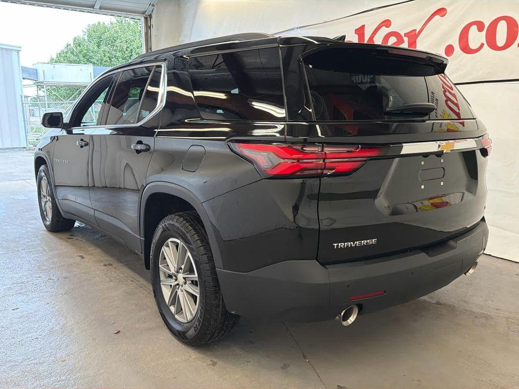 used 2022 Chevrolet Traverse car, priced at $26,988