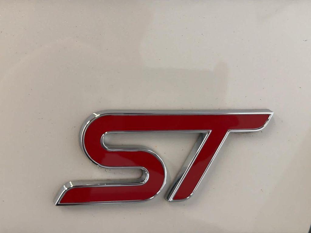 used 2022 Ford Explorer car, priced at $37,992